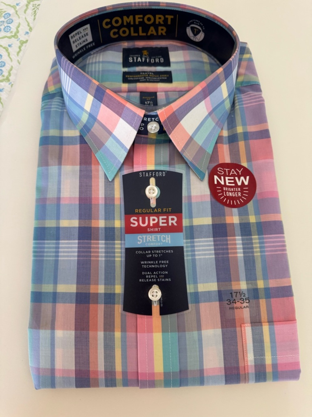 Perfect for Spring! Short sleeve, Men's Multi-Color Plaid Dress Shirt - (NWT)